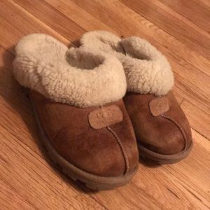 Chestnut brown UGG slippers